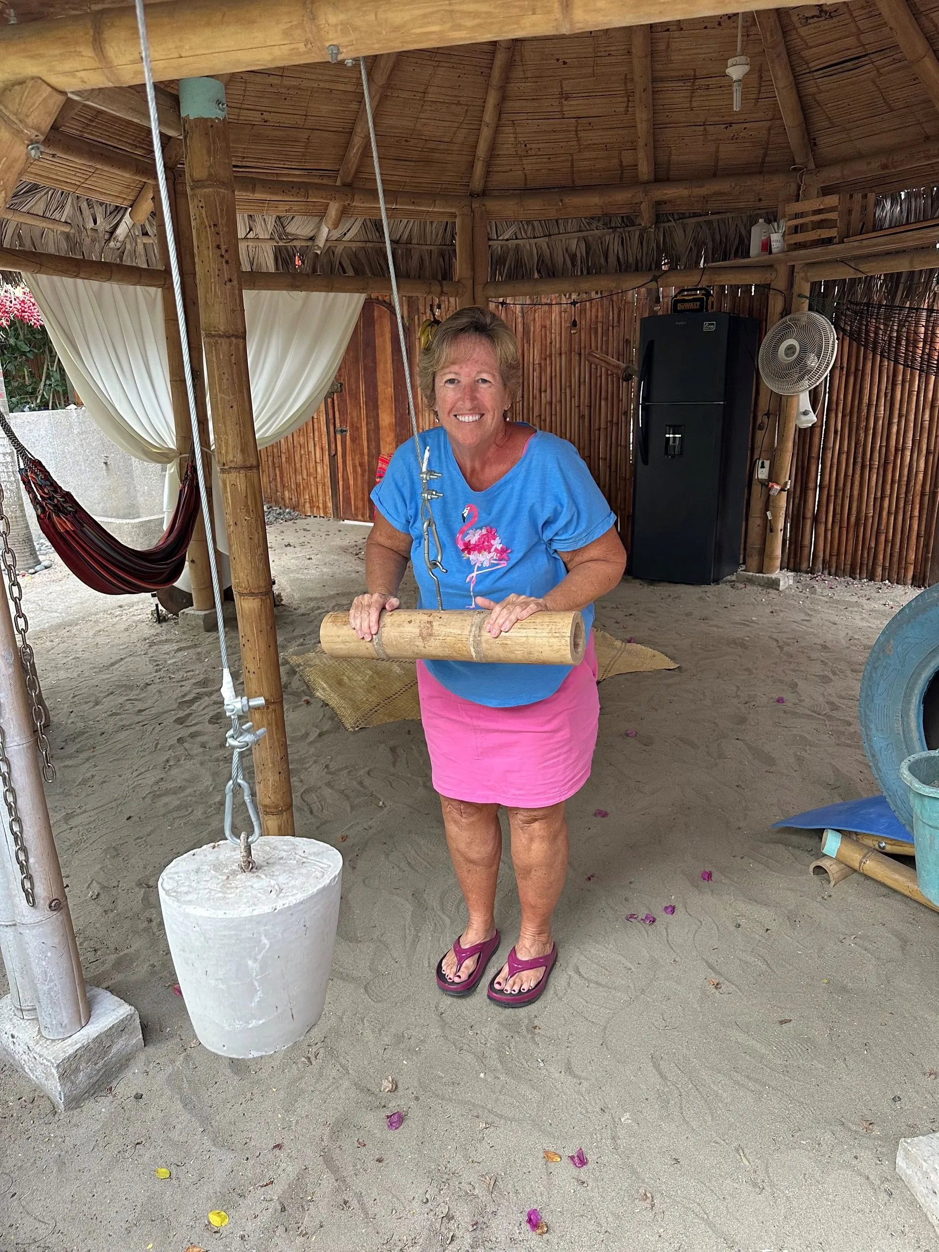 YING YANG FLOWER HOUSE FUN