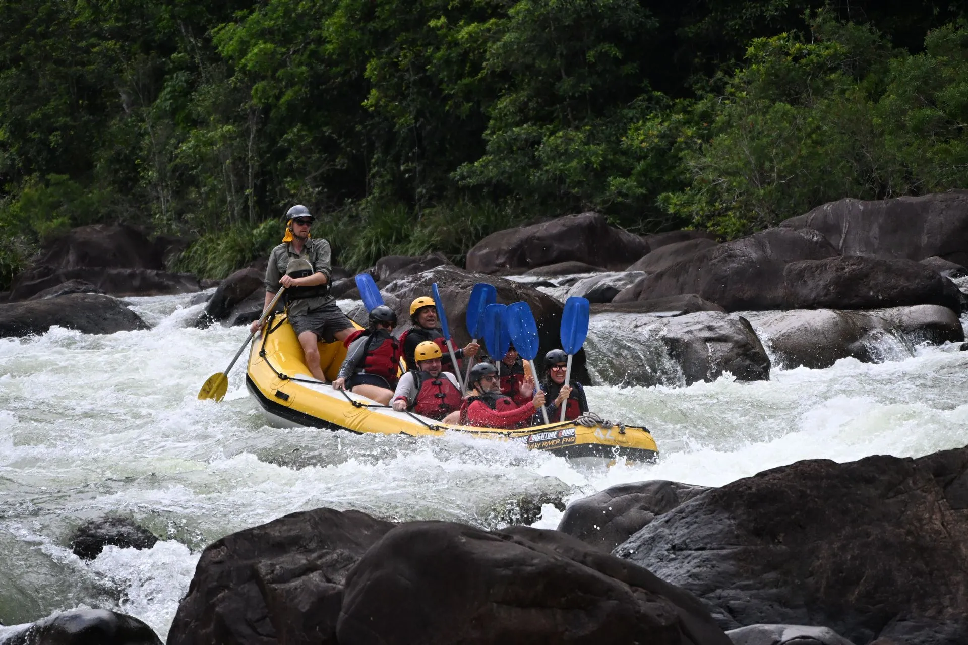 TULLY RIVER, WHITE WATER RAFTING, AUSTRALIA