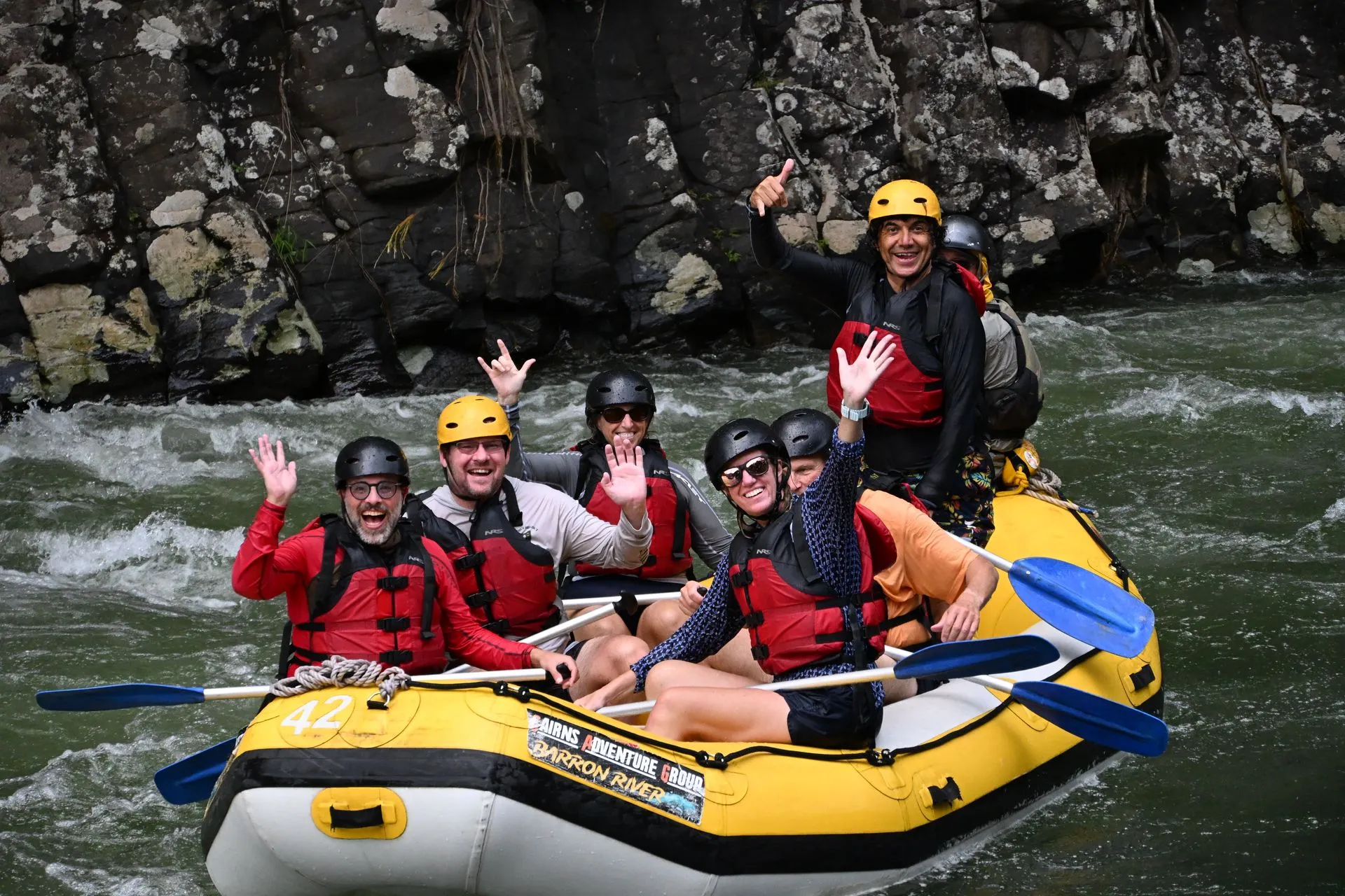 TULLY RIVER, WHITE WATER RAFTING, AUSTRALIA