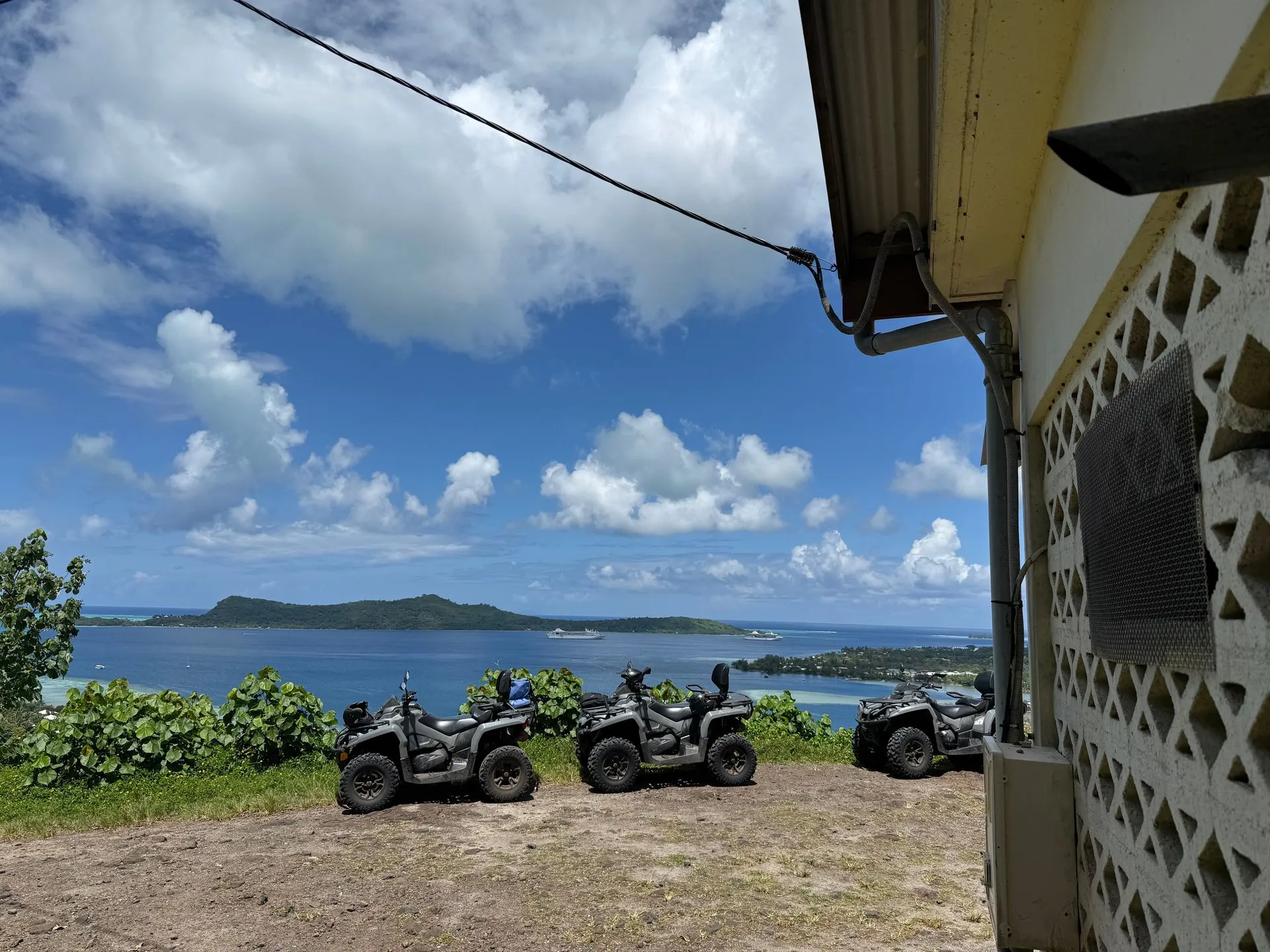 BORA BORA, FRENCH POLYNESIA