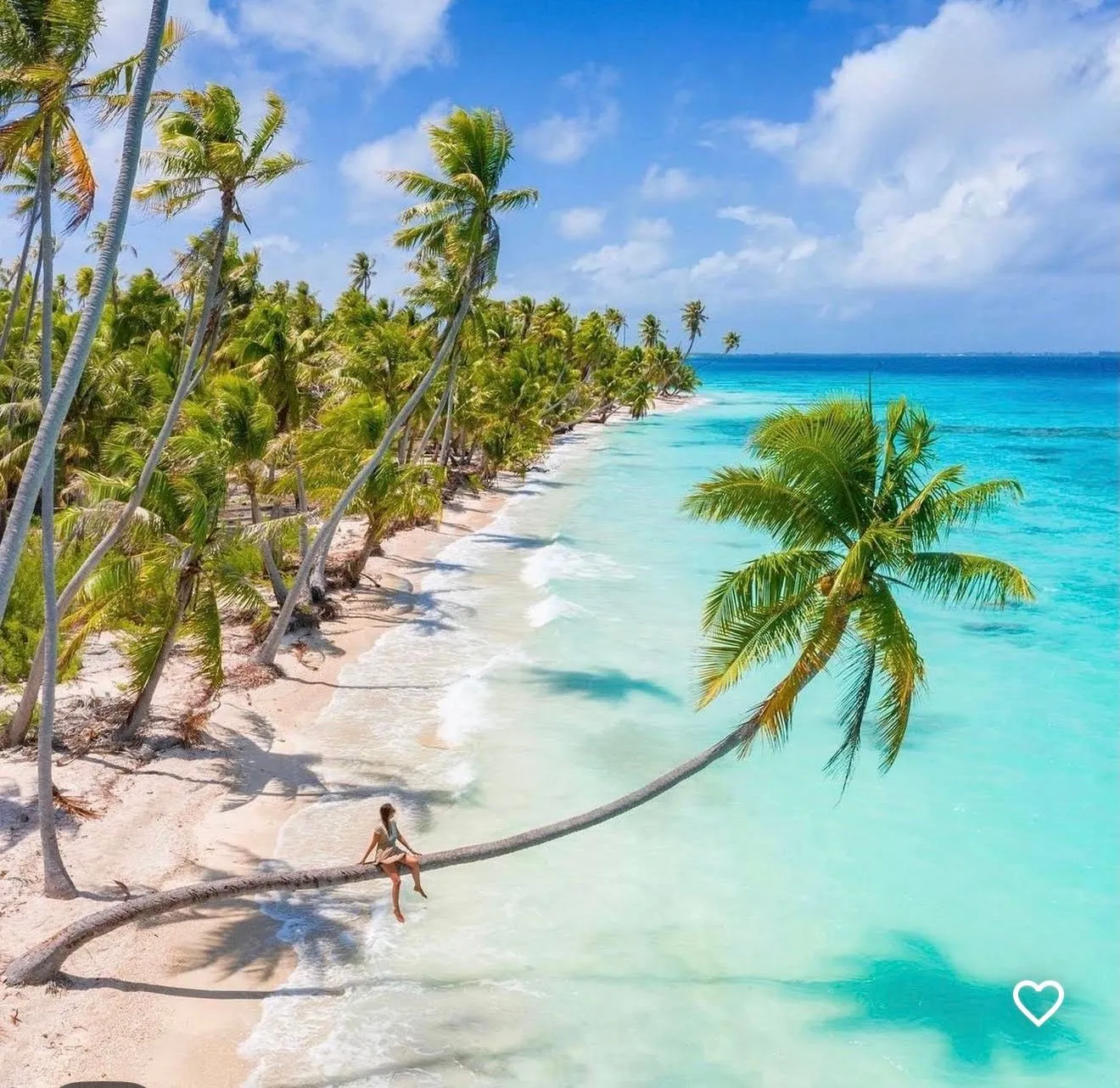 FAKARAVA, FRENCH POLYNESIA