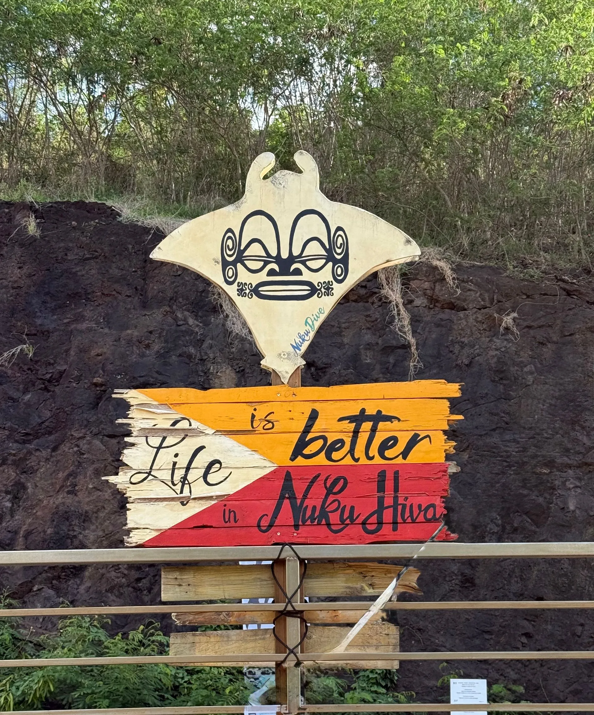NUKU HIVA, MARQUISE ISLANDS, FRENCH POLYNESIA