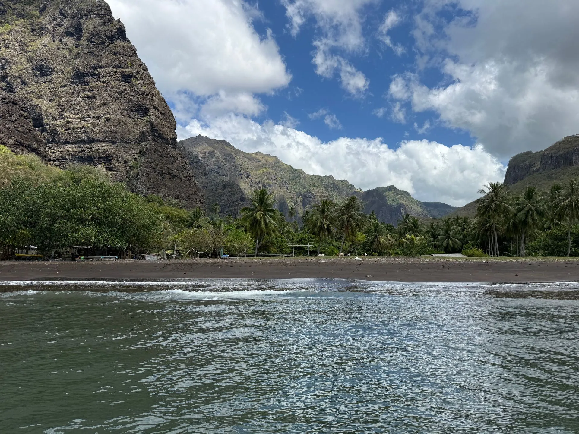 HAKAUI VALLEY, NUKU HIVA, FRENCH POLYNESIA
