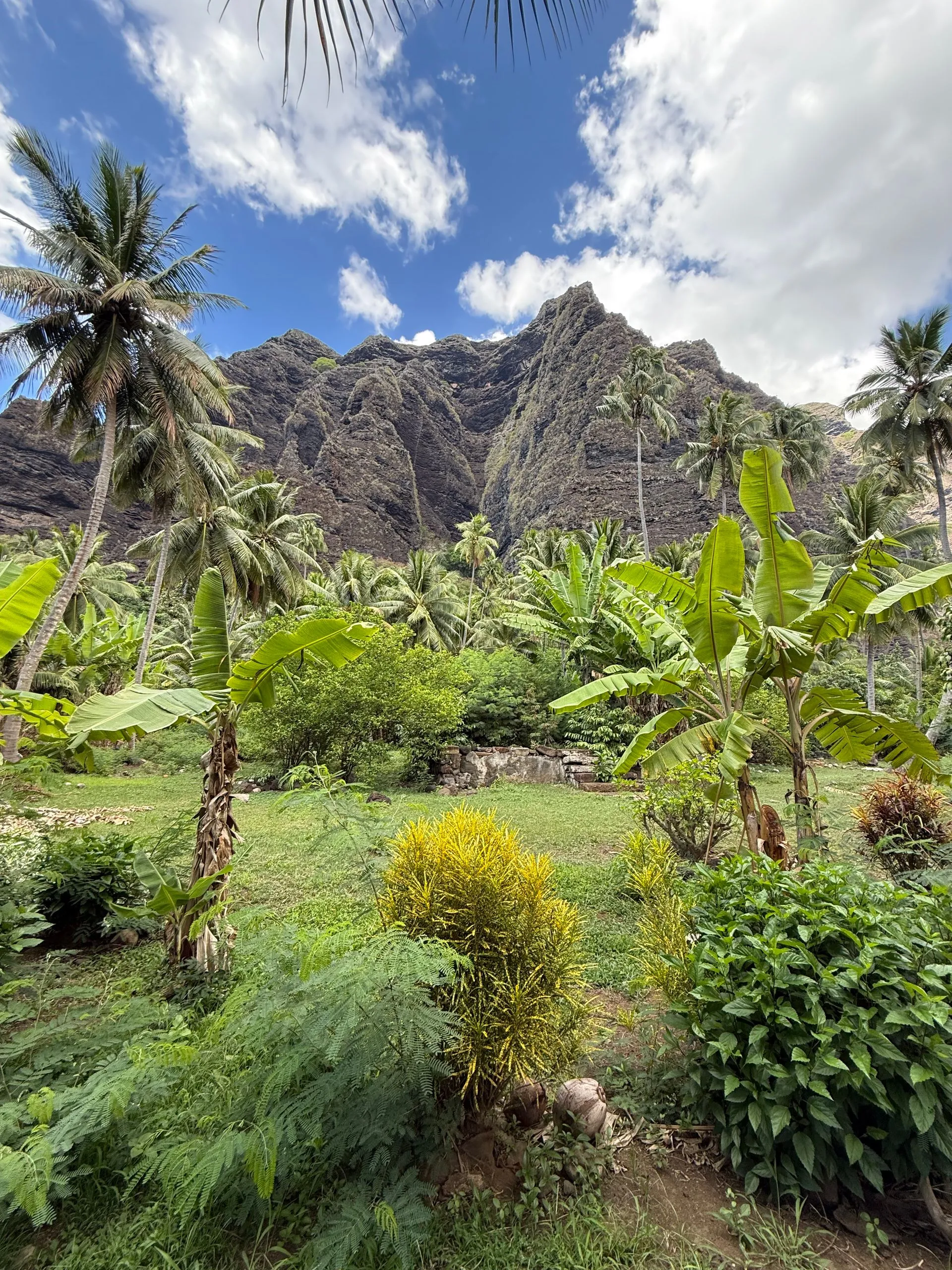 HAKAUI VALLEY, NUKU HIVA, FRENCH POLYNESIA