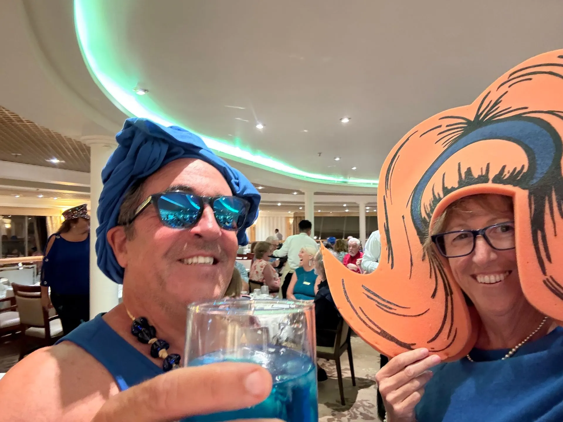 SEA DAY - PARTY TIME