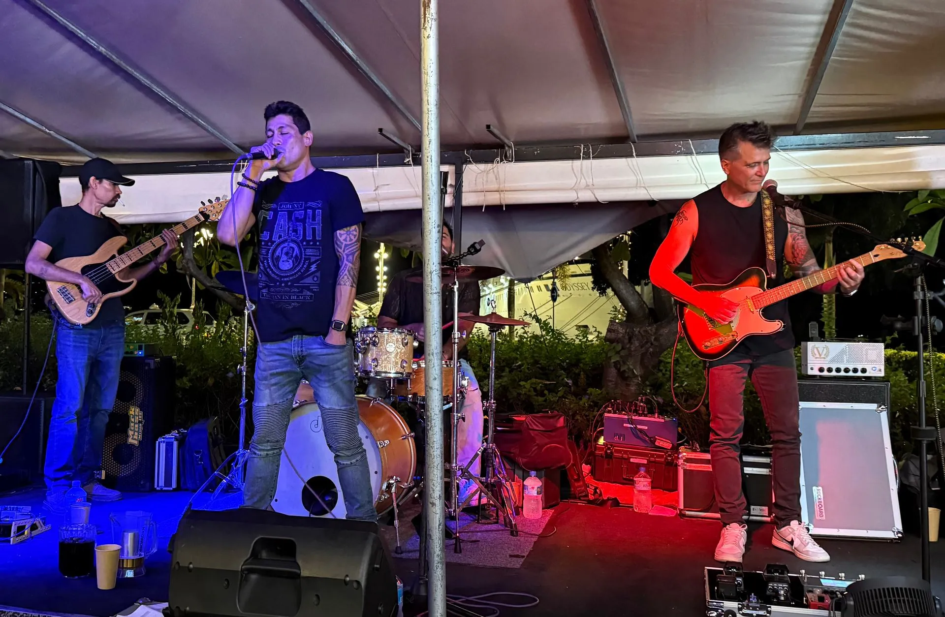 PAPEETE - NIGHT LIFE- BACHLORETTE PARTY