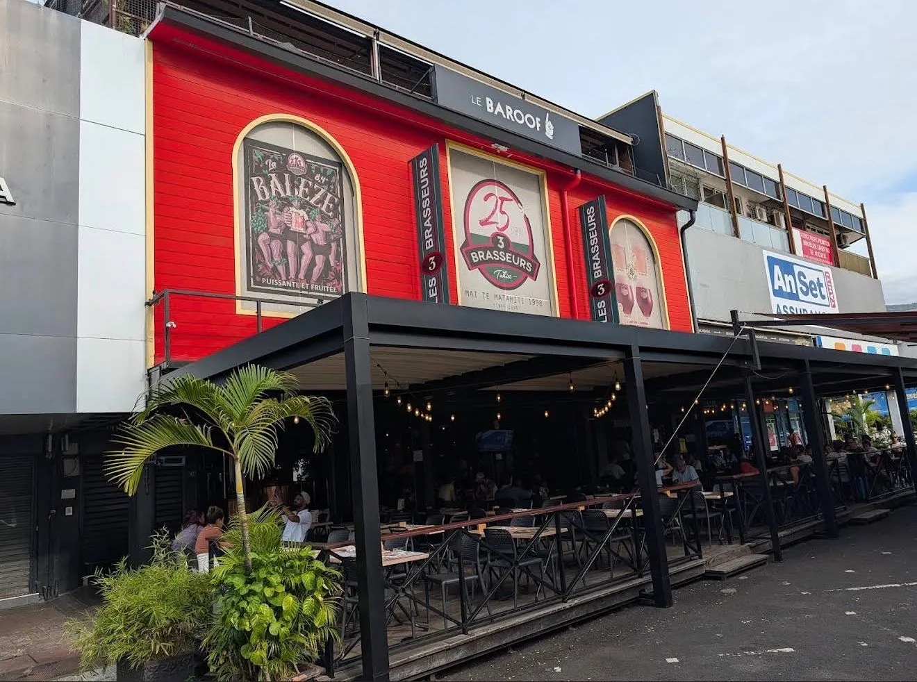 PAPEETE - NIGHT LIFE- BACHLORETTE PARTY