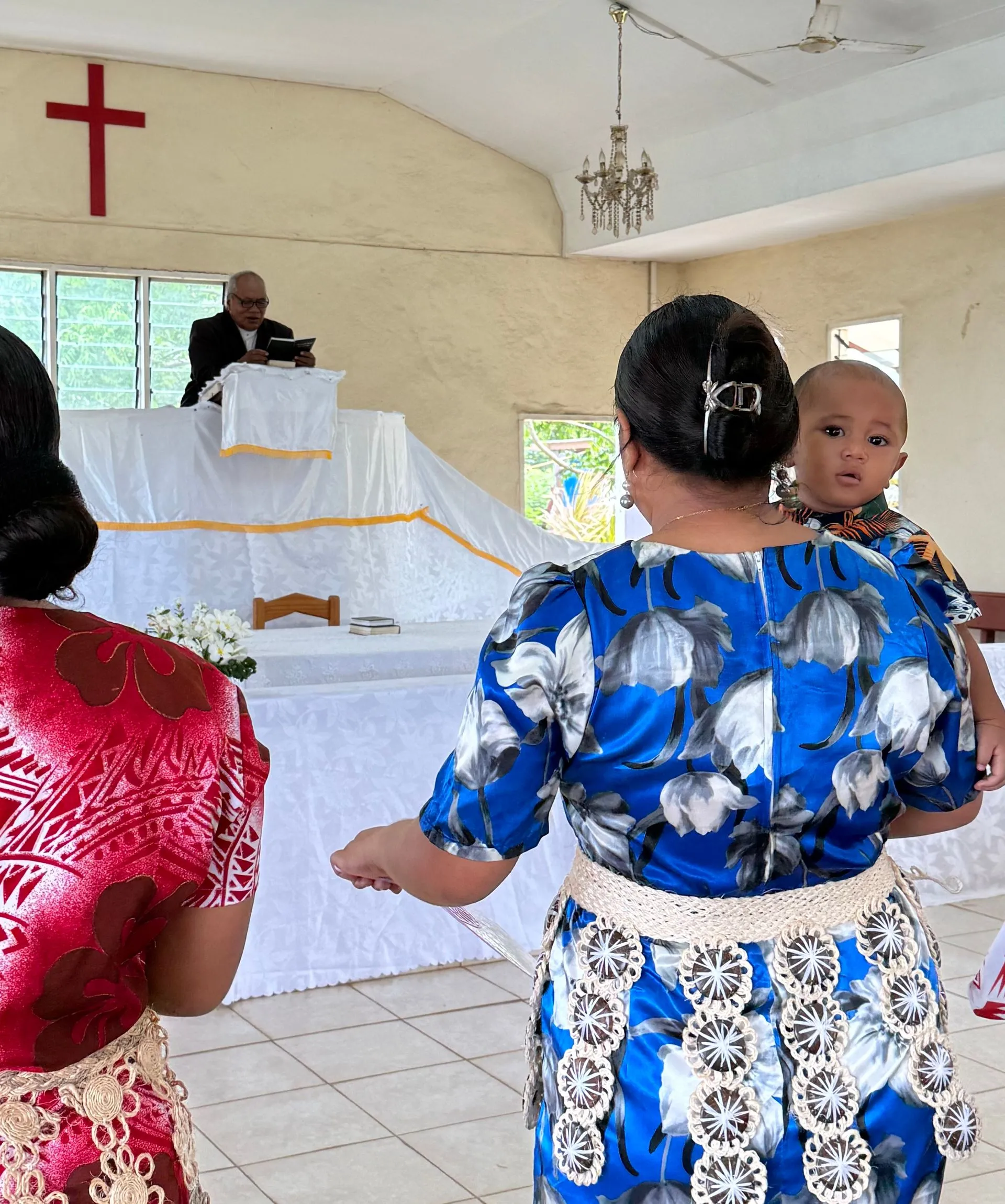 HA'APAI , TONGA - MATAFONUA RESORT