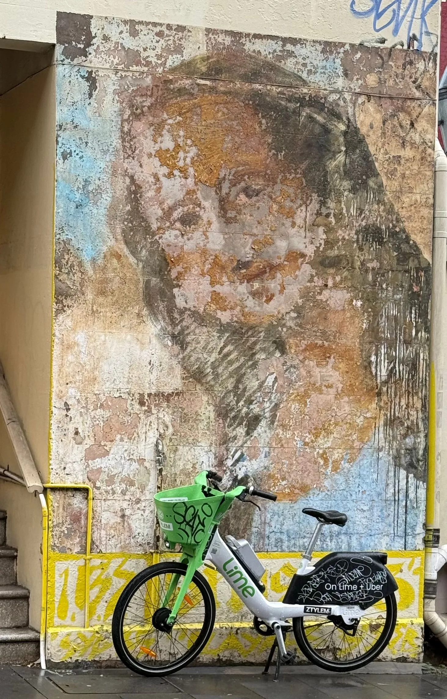 NEWTON SYDNEY, AUSTRALIA - Street Art & Food Tour