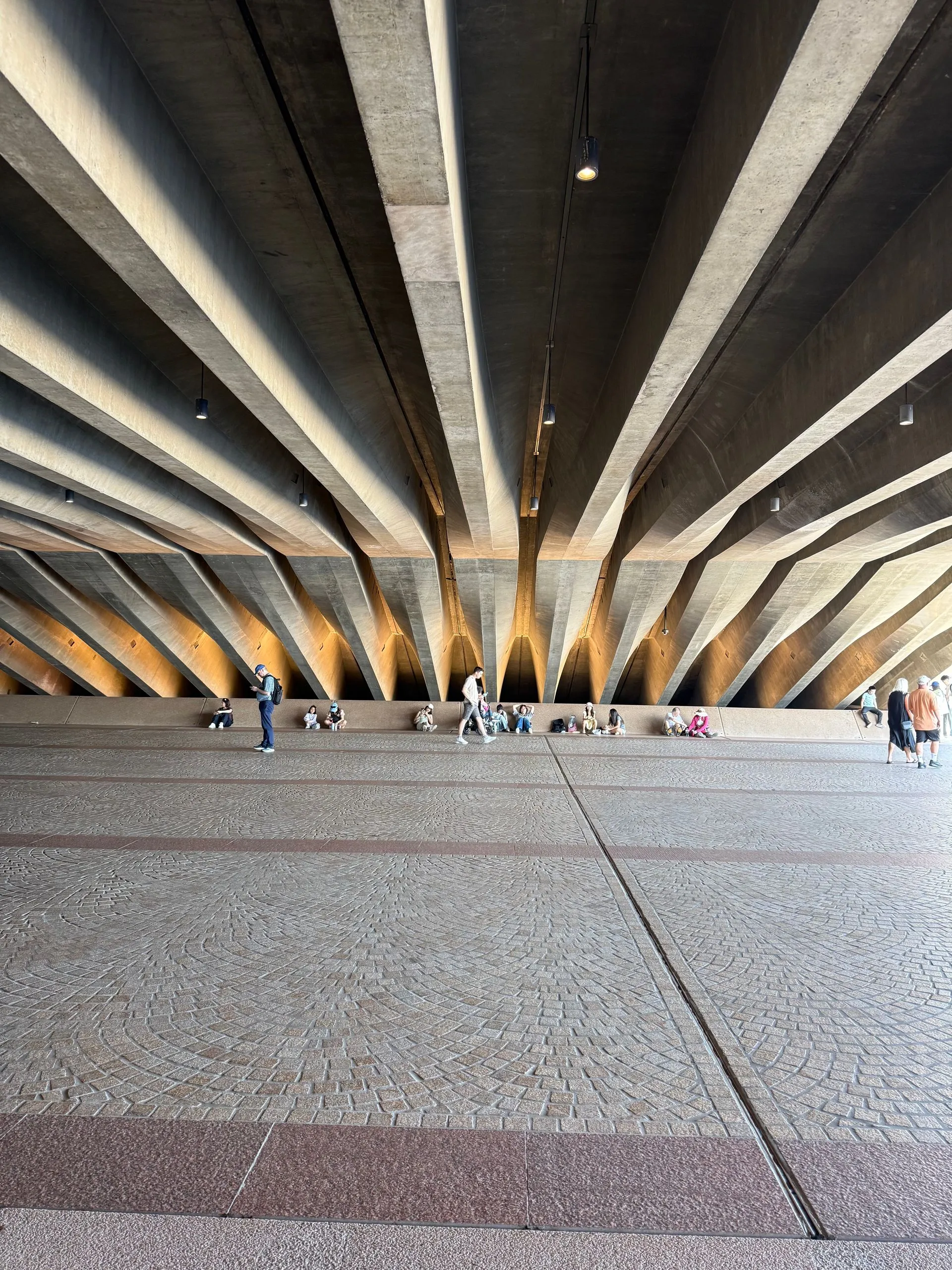 SYDNEY OPERA HOUSE TOUR, AUSTRALIA