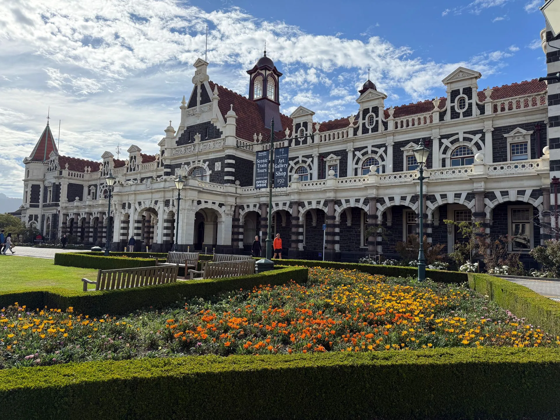 DUNEDIN, NEW ZEALAND