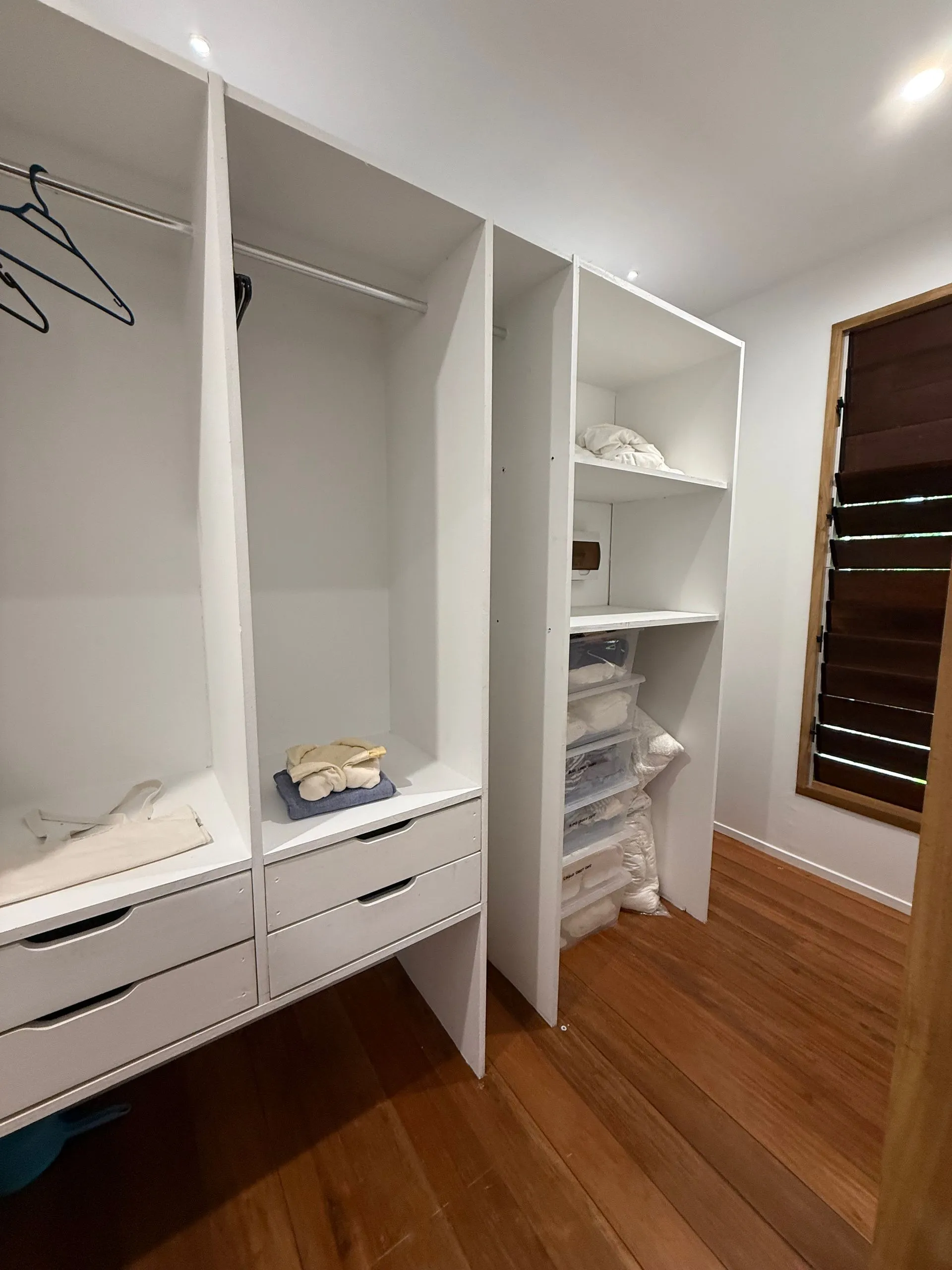 UEPI ISLAND, SOLOMON ISLANDS