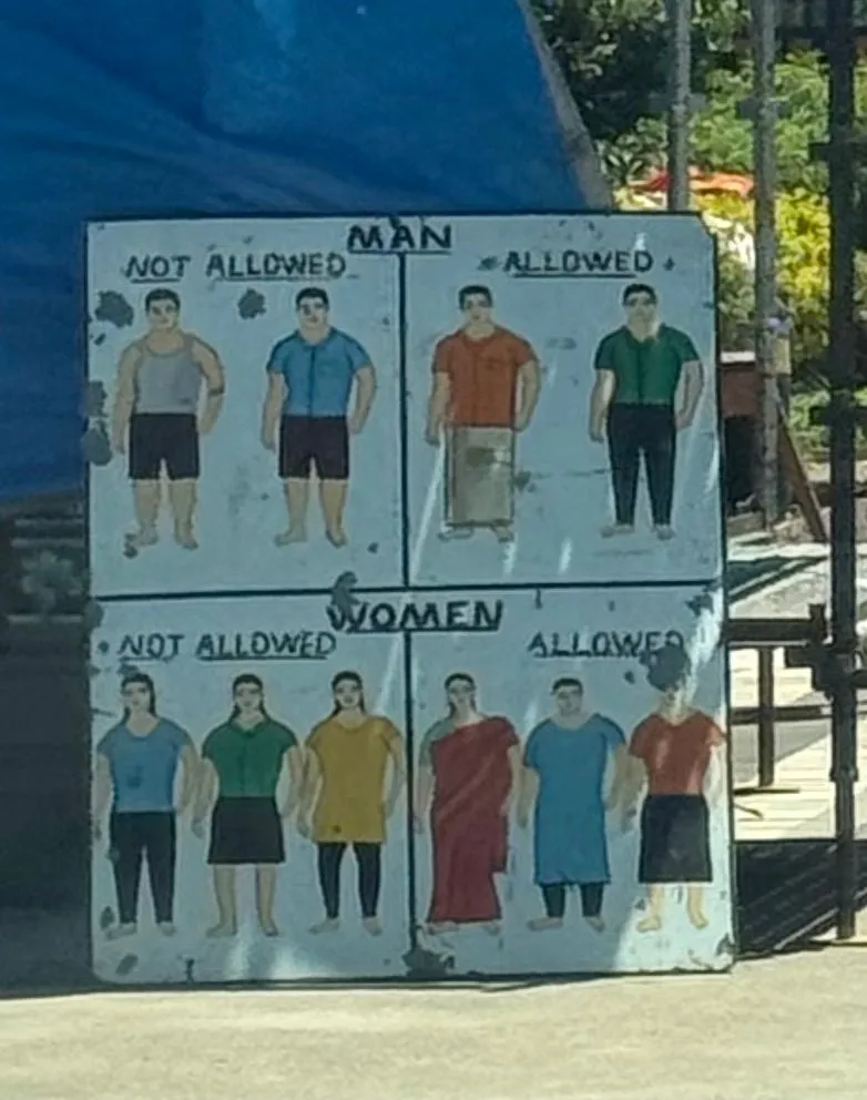 PORT DEARAU, FIJI - Naidiri Village