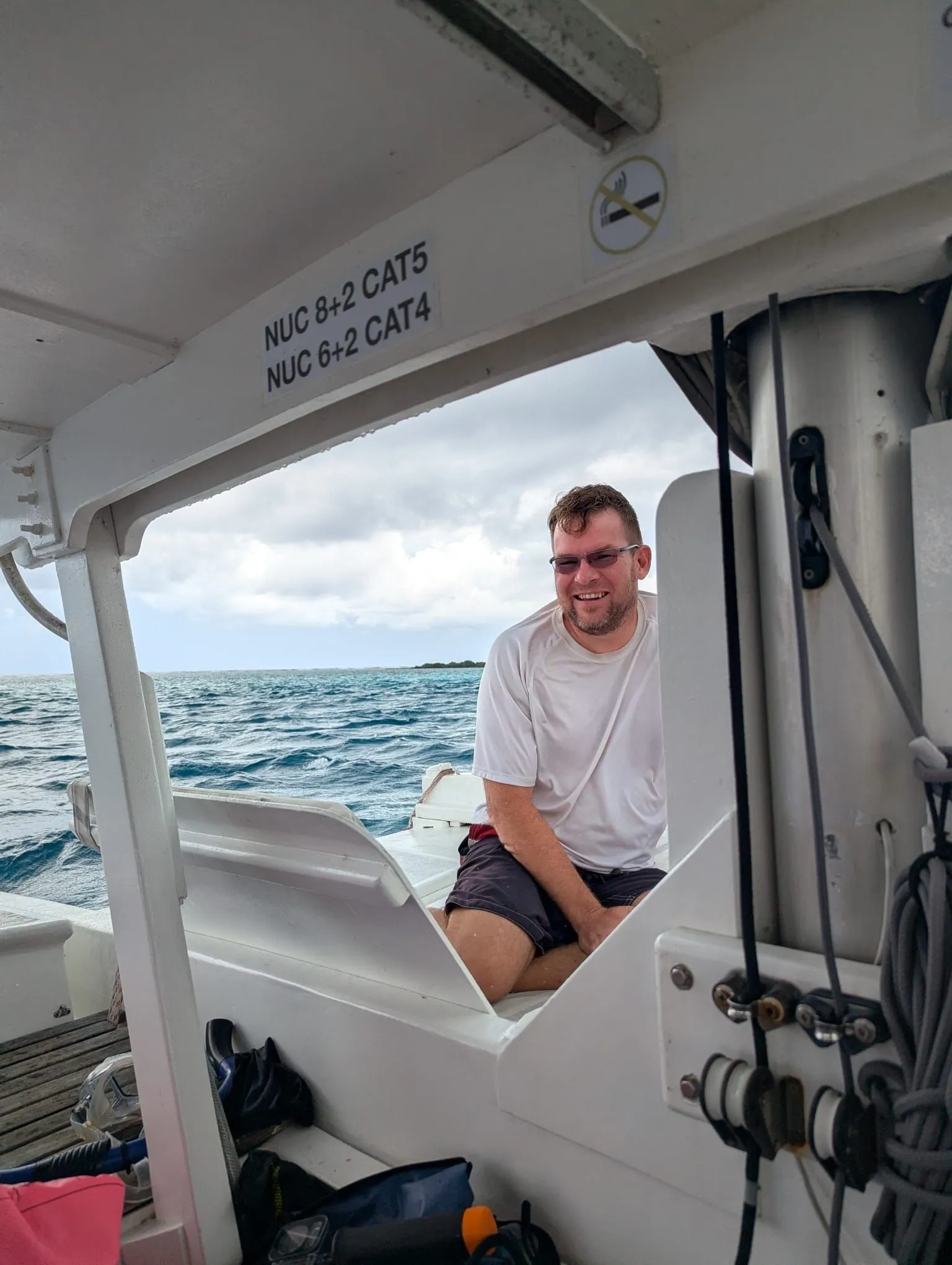 MOOREA,  FRENCH POLYNESIA - SAILING