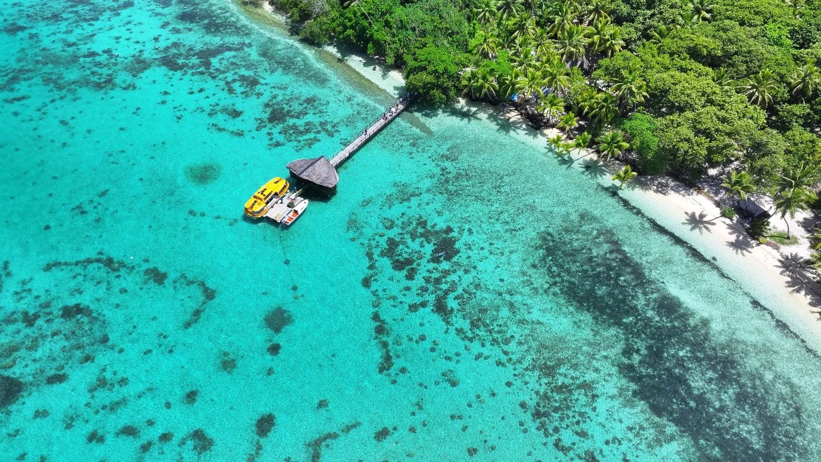 LELEUVIA ISLAND RESORT, FIJI