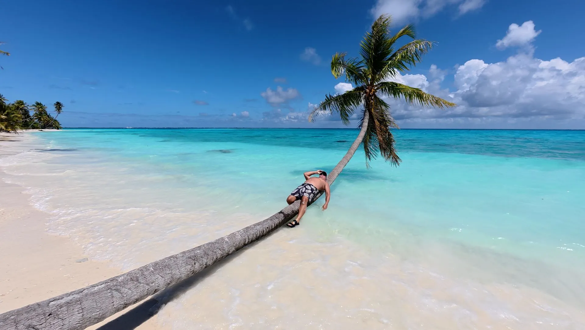 FAKARAVA, FRENCH POLYNESIA