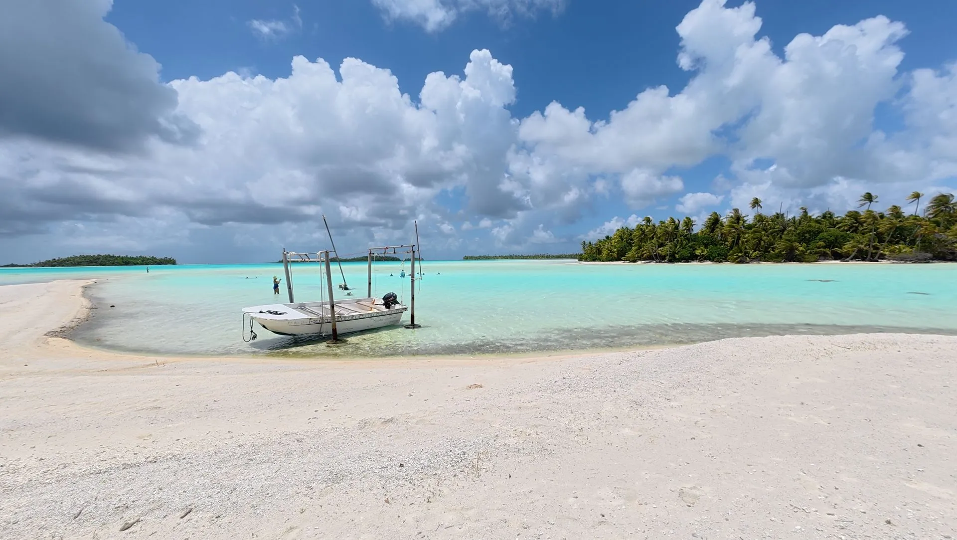 RANGIROA, FRENCH POLYNESIA