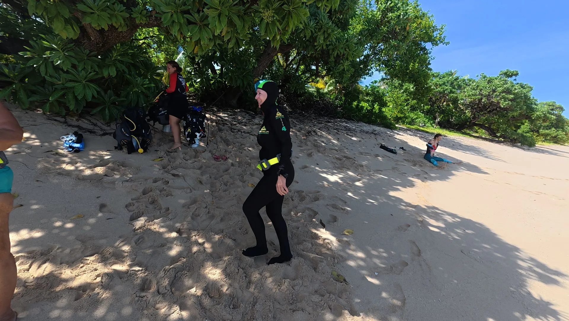 HA"APAI, TONGA - PADI CERTIFICATION